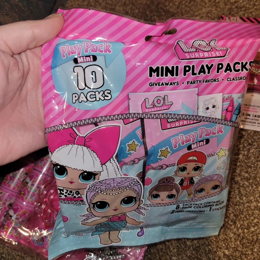 L.O.L. Surprise! Party Favor Set